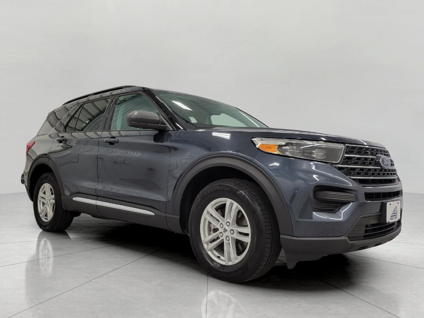 2024 Ford Explorer XLT 4WD's photo