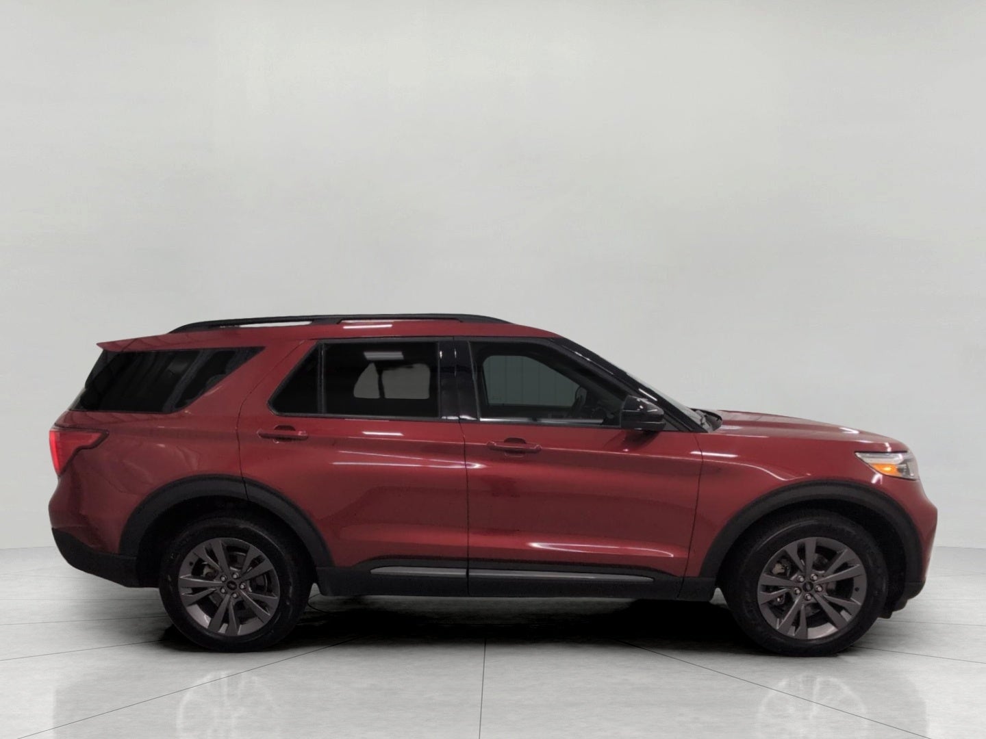 2024 Ford Explorer XLT 4WD