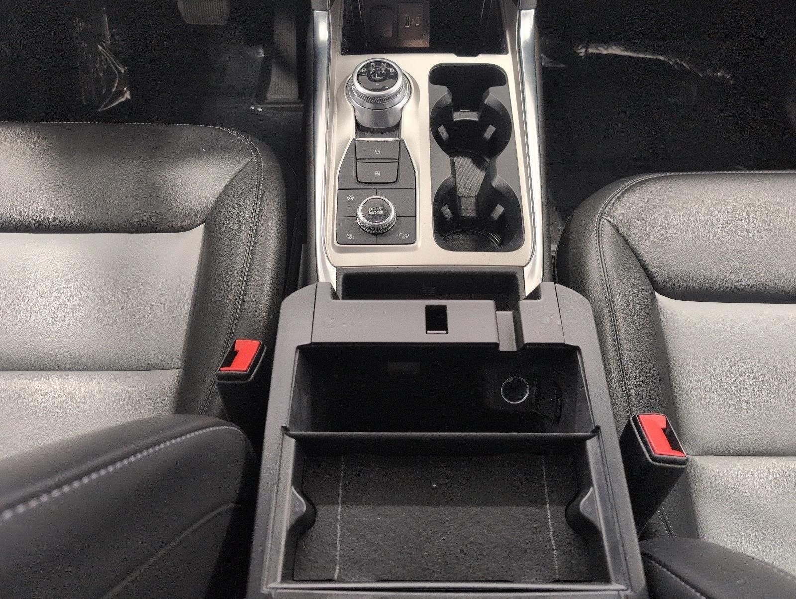2024 Ford Explorer XLT 4WD