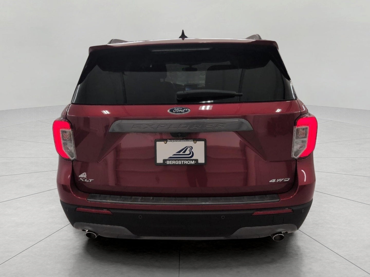 2024 Ford Explorer XLT 4WD