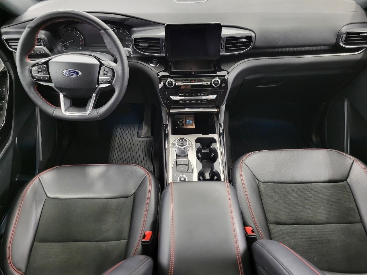 2024 Ford Explorer ST-Line 4WD