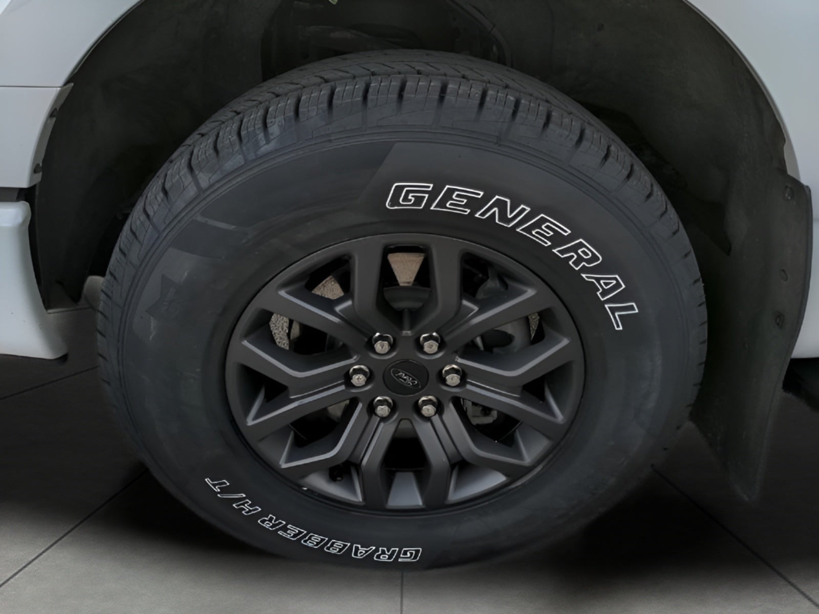2023 Ford F-150 Tremor 4WD SuperCrew 5.5' Box