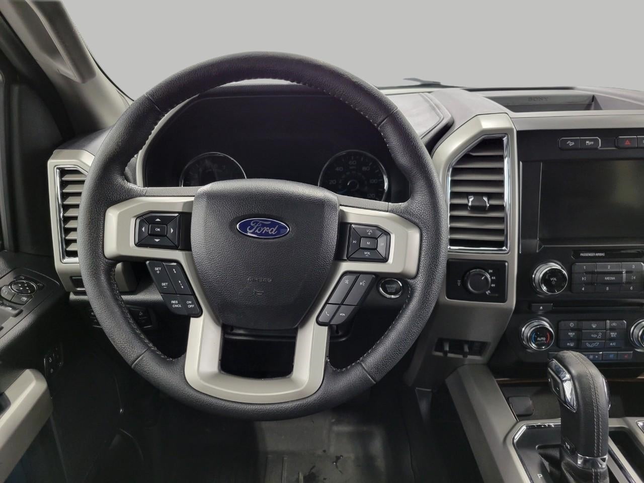 2015 Ford F-150 4WD SuperCrew 145 Lariat