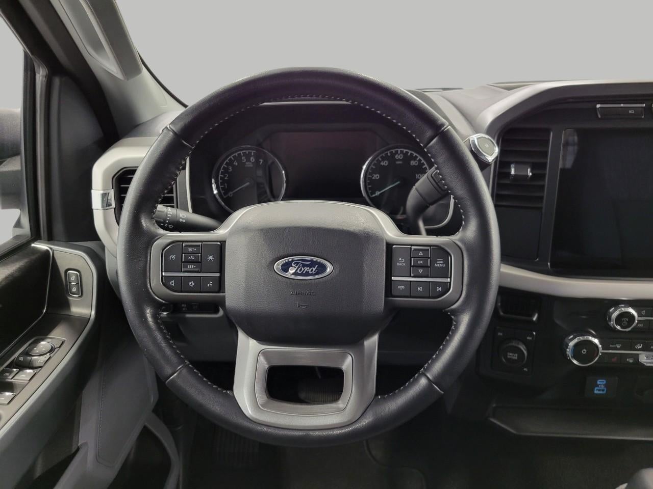 2022 Ford F-150 XLT 4WD SuperCrew 5.5' Box