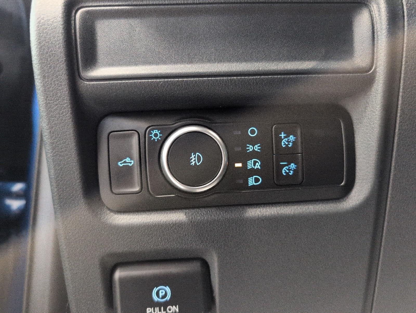 2023 Ford F-150 XL 4WD SuperCrew 5.5' Box