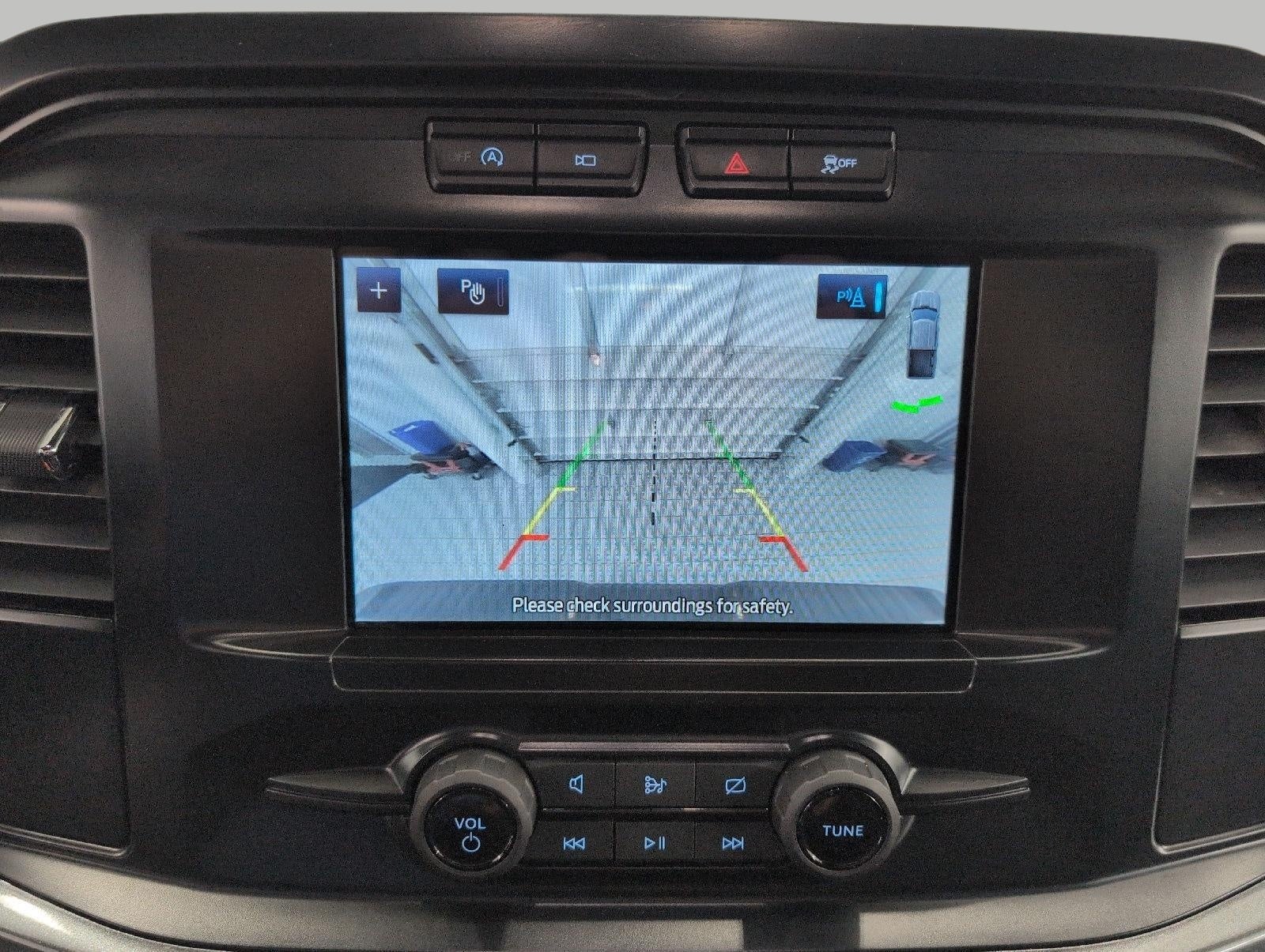 2023 Ford F-150 XL 4WD SuperCrew 5.5' Box