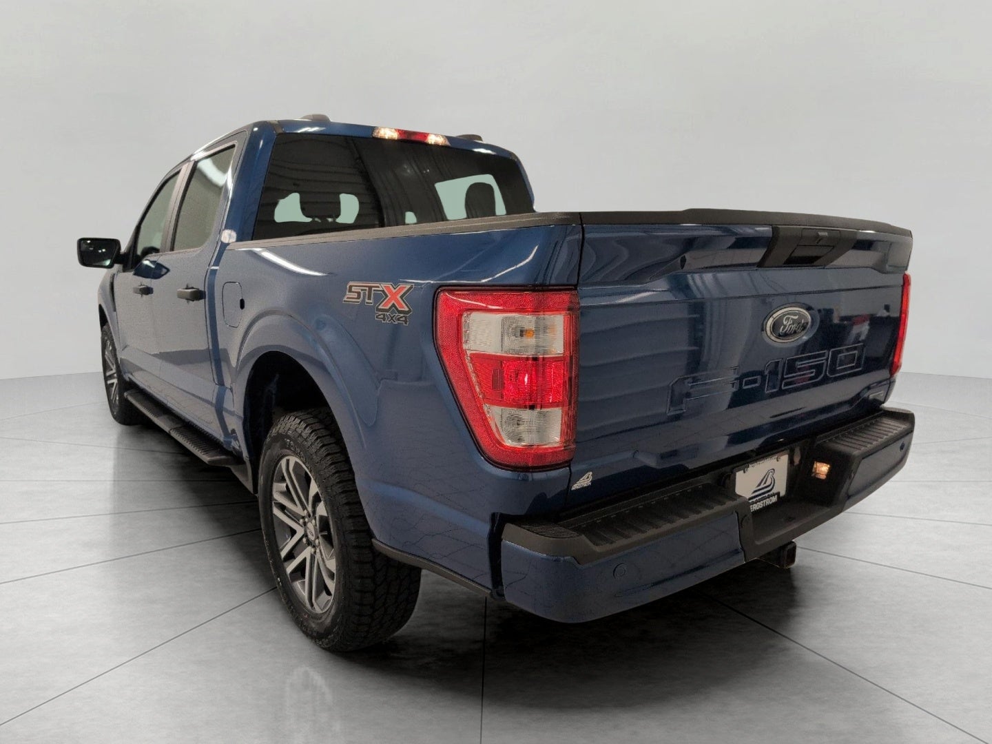 2023 Ford F-150 XL 4WD SuperCrew 5.5' Box