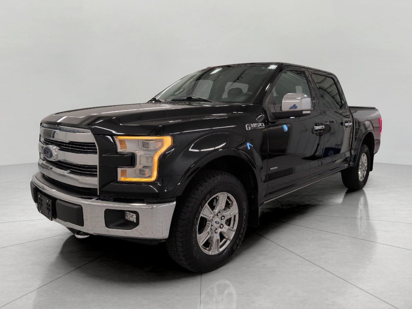 2017 Ford F-150 Lariat 4WD SuperCrew 5.5' Box