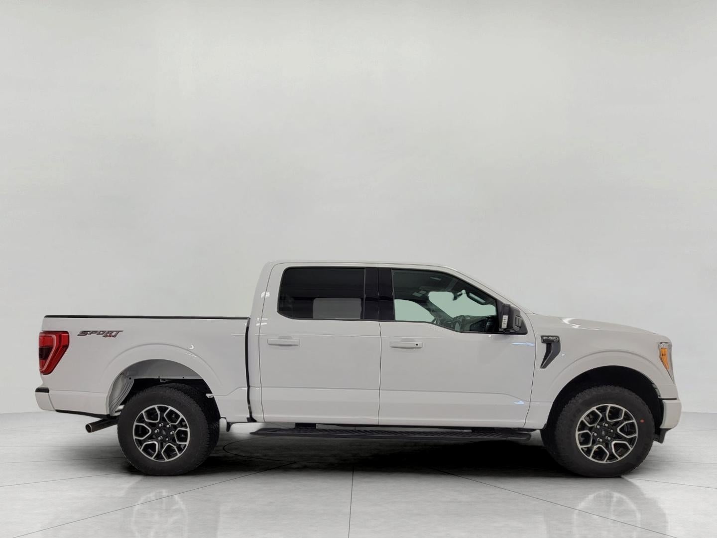 2023 Ford F-150 XLT 4WD SuperCrew 5.5' Box