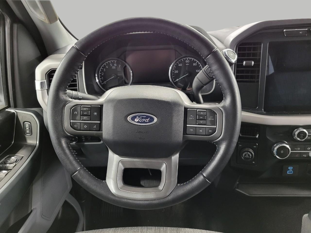 2022 Ford F-150 XLT 4WD SuperCrew 5.5' Box
