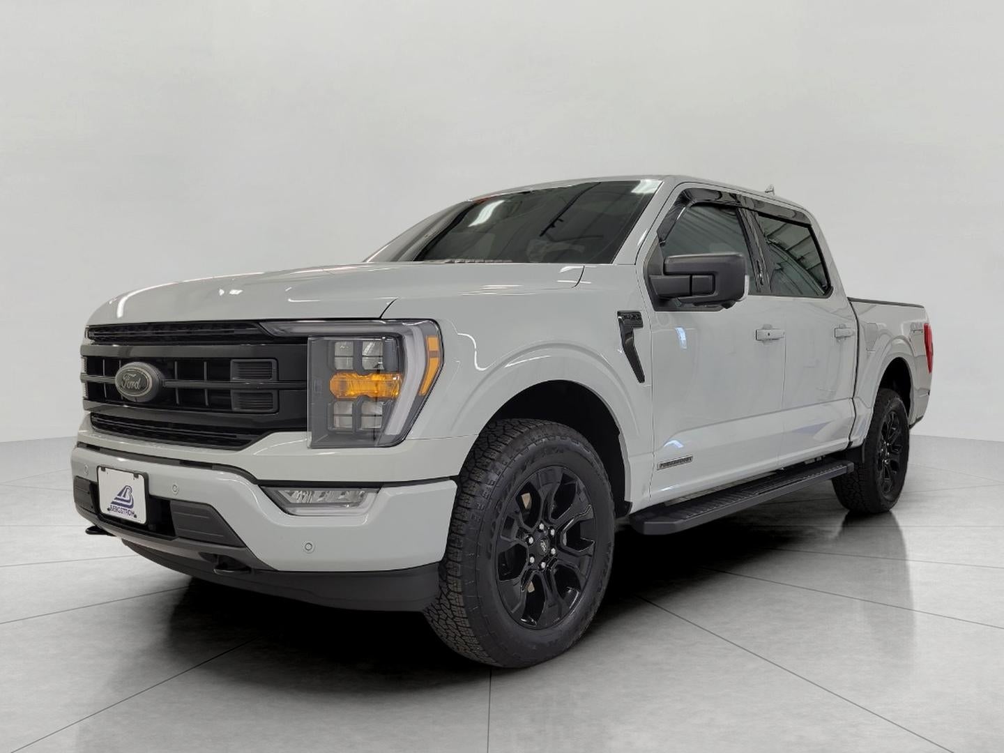 2023 Ford F-150 XLT 4WD SuperCrew 5.5' Box