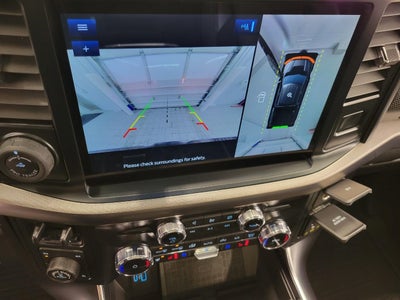 2022 Ford F-150 RAPTOR 4WD SUPERCREW 5.5' BOX ** 801A ** 37 PERFORMANCE PACKAGE ** MOONROOF & TAILGATE **