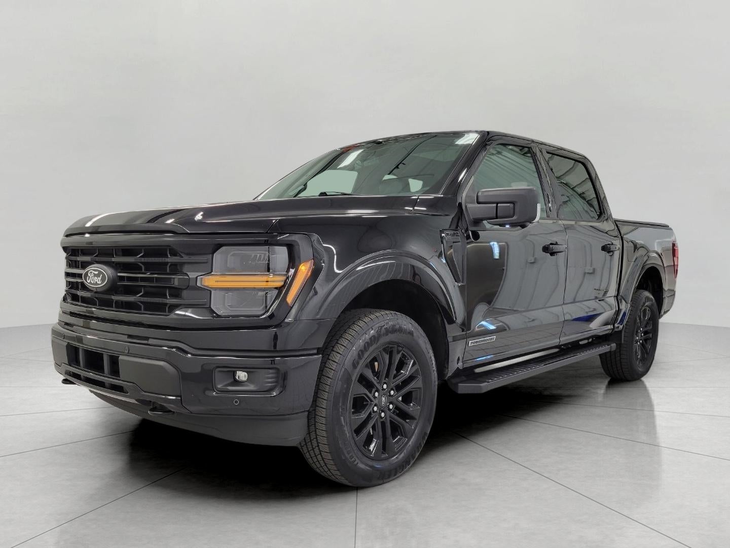 2024 Ford F-150 XLT 4WD SuperCrew 5.5' Box