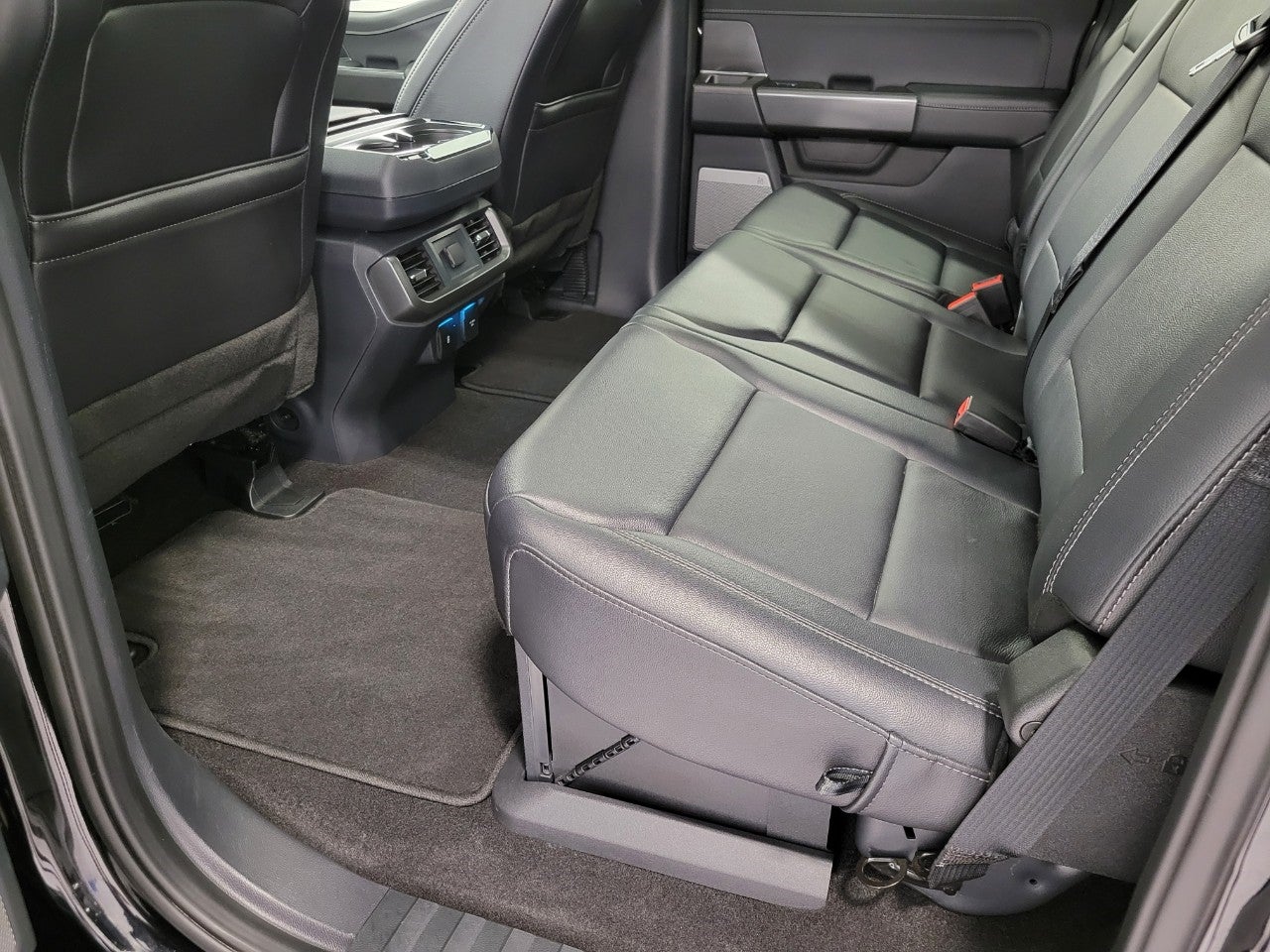 2024 Ford F-150 XLT 4WD SuperCrew 5.5' Box