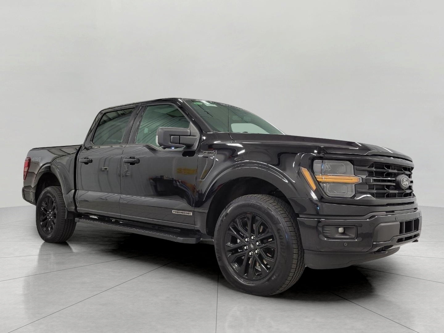 2024 Ford F-150 XLT 4WD SuperCrew 5.5' Box
