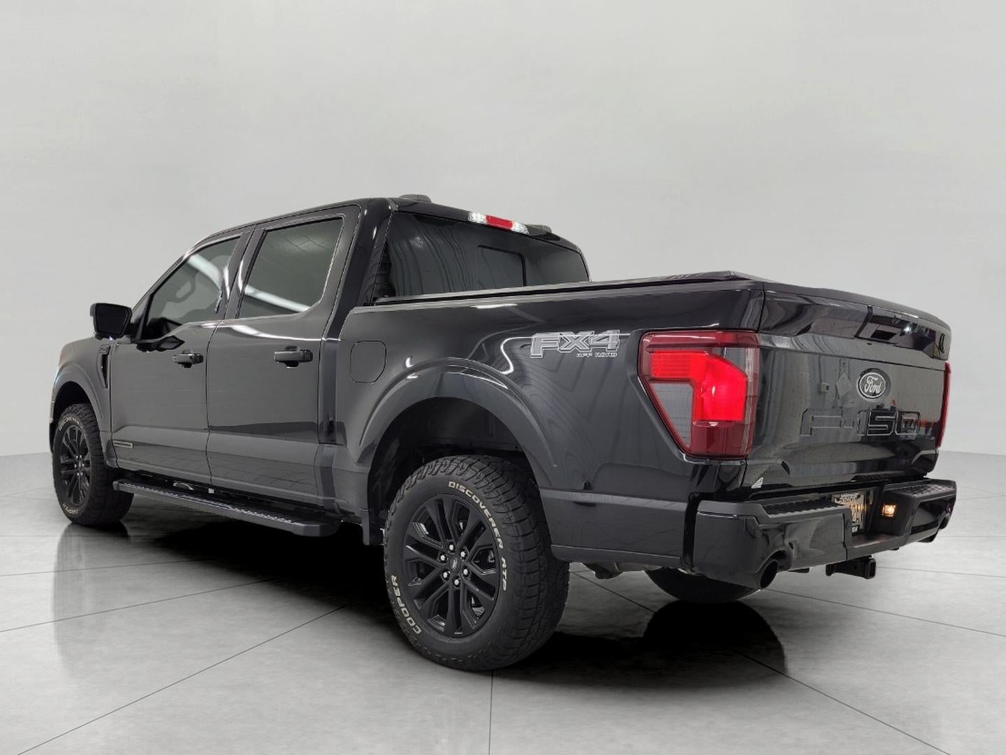 2024 Ford F-150 XLT 4WD 5.5' BOX ** PANORAMIC SUNROOF ** LEATHER ** POWERBOOST **