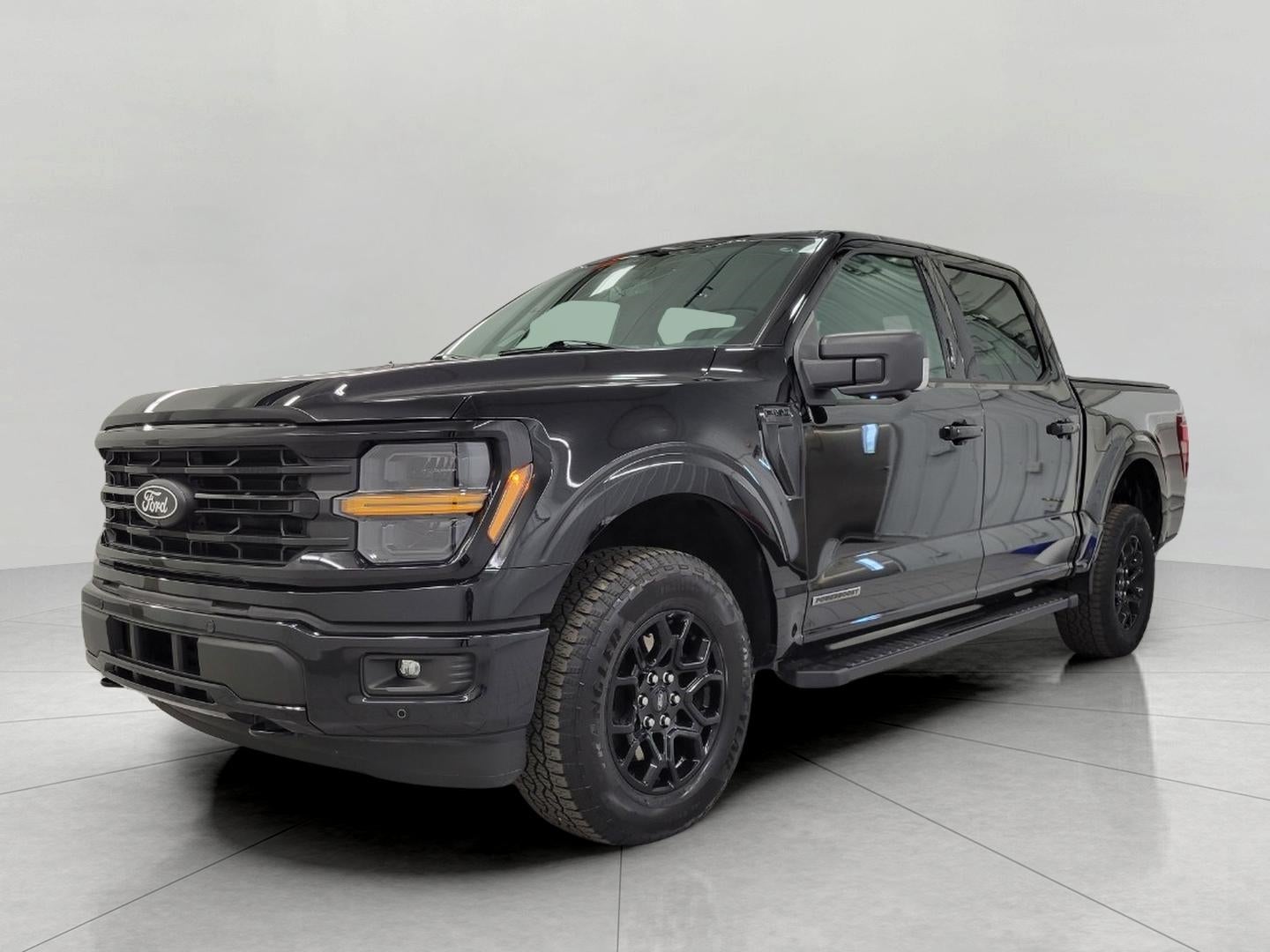 2024 Ford F-150 XLT 4WD SuperCrew 5.5' Box