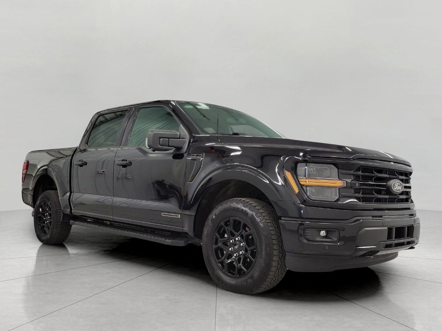 2024 Ford F-150 XLT 4WD SuperCrew 5.5' Box