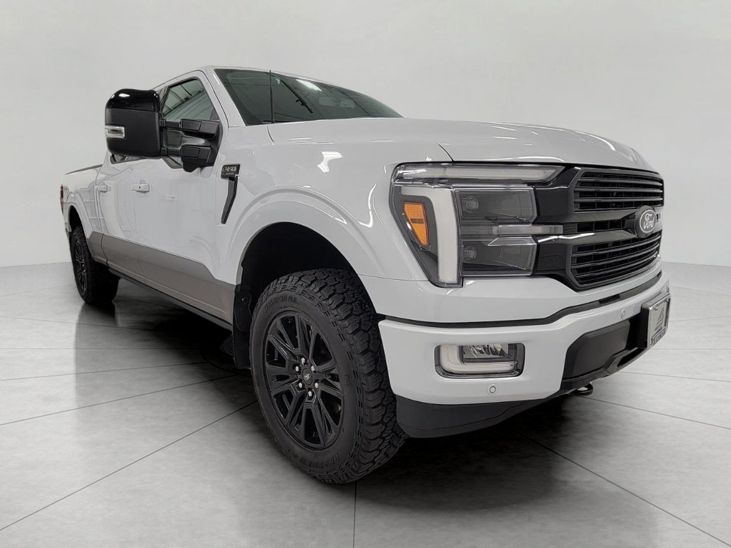 2025 Ford F-150 Platinum 4WD SuperCrew 5.5' Box