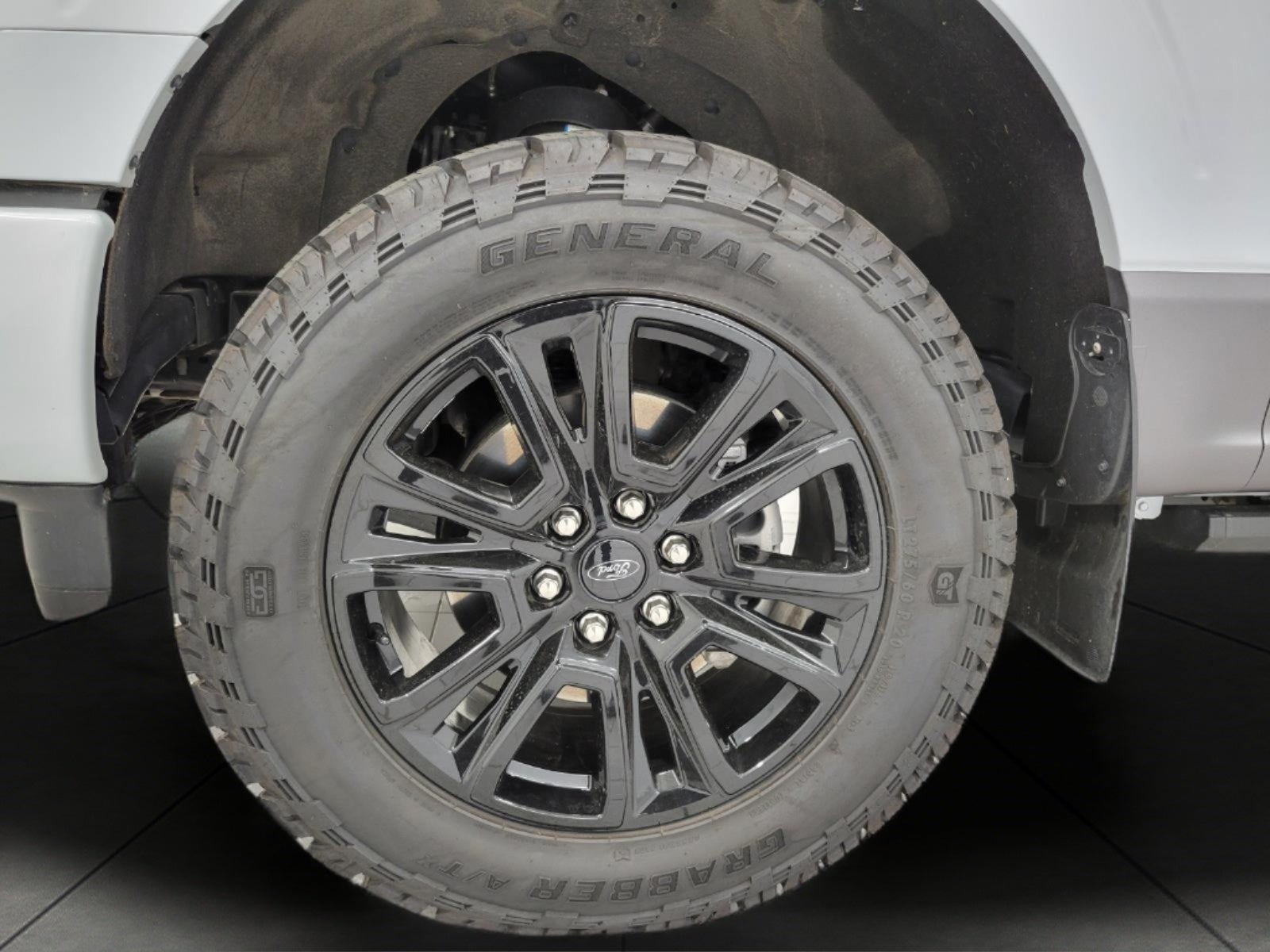 2025 Ford F-150 Platinum 4WD SuperCrew 5.5' Box