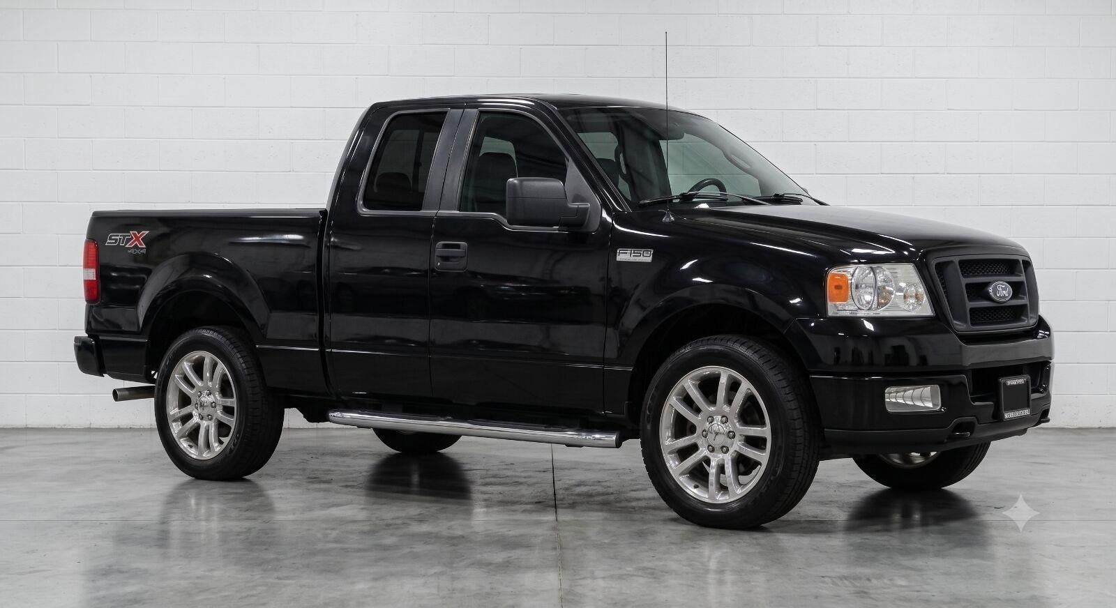 2014 Ford F-150 4WD SuperCab 145 STX