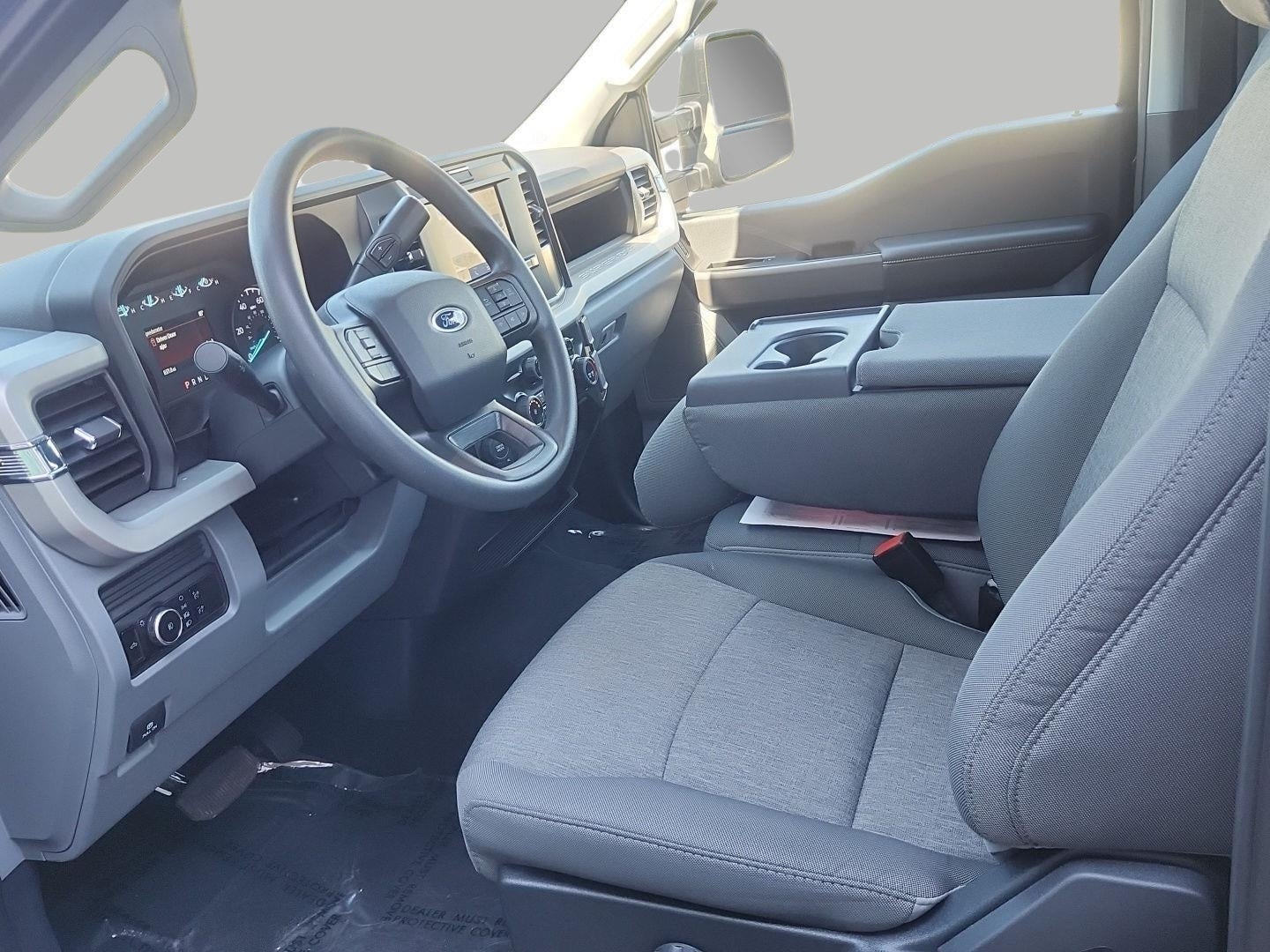 2025 Ford Super Duty F-350 SRW XL 4WD Reg Cab 8' Box
