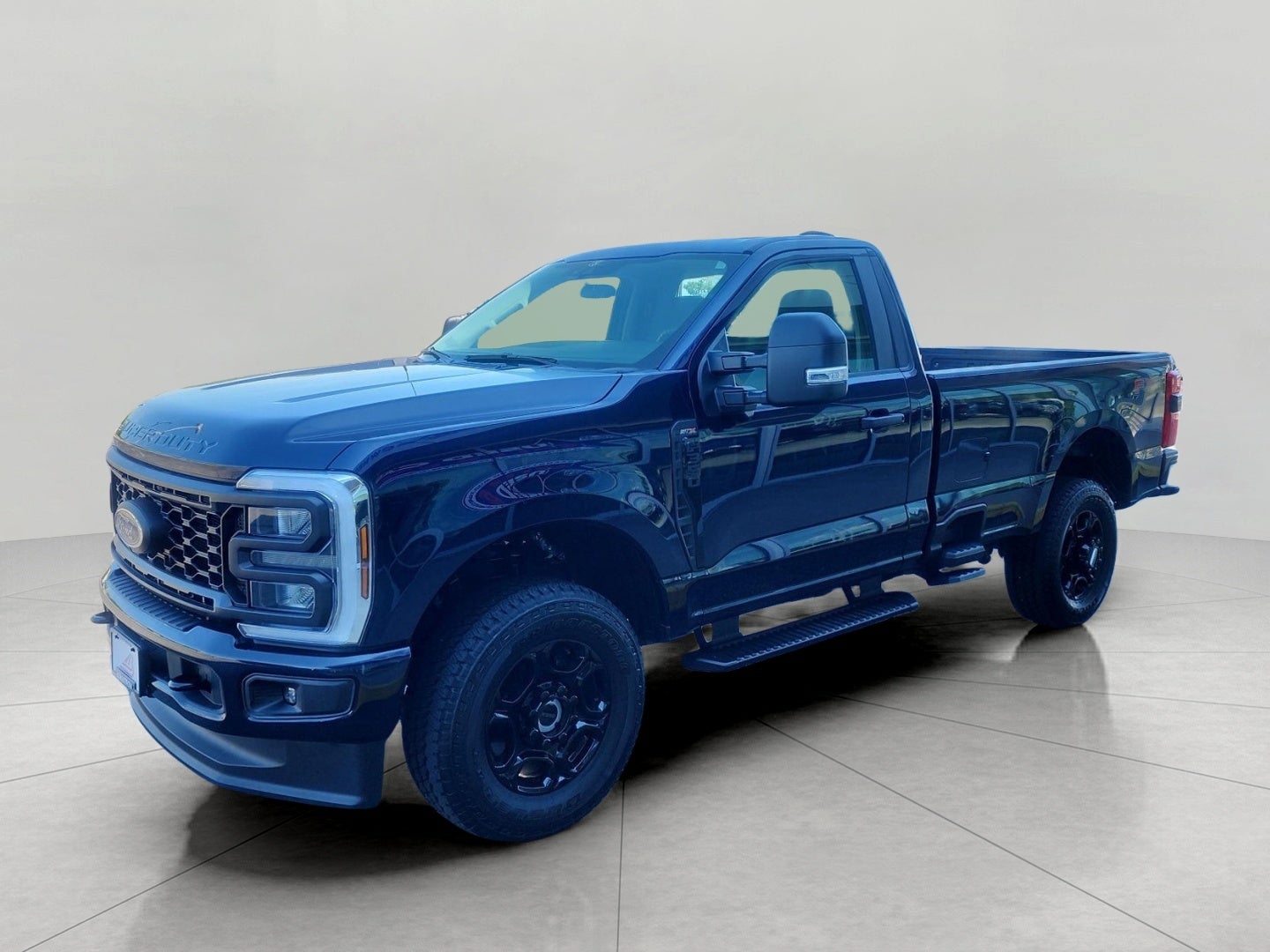 2025 Ford Super Duty F-350 SRW XL 4WD Reg Cab 8' Box