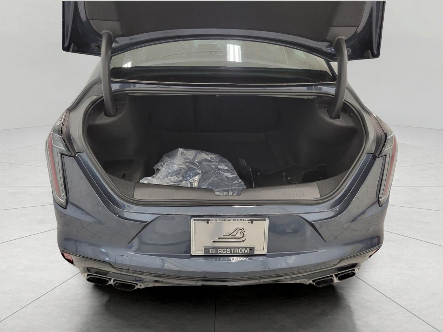 2026 Cadillac CT4-V 4dr Sdn Blackwing