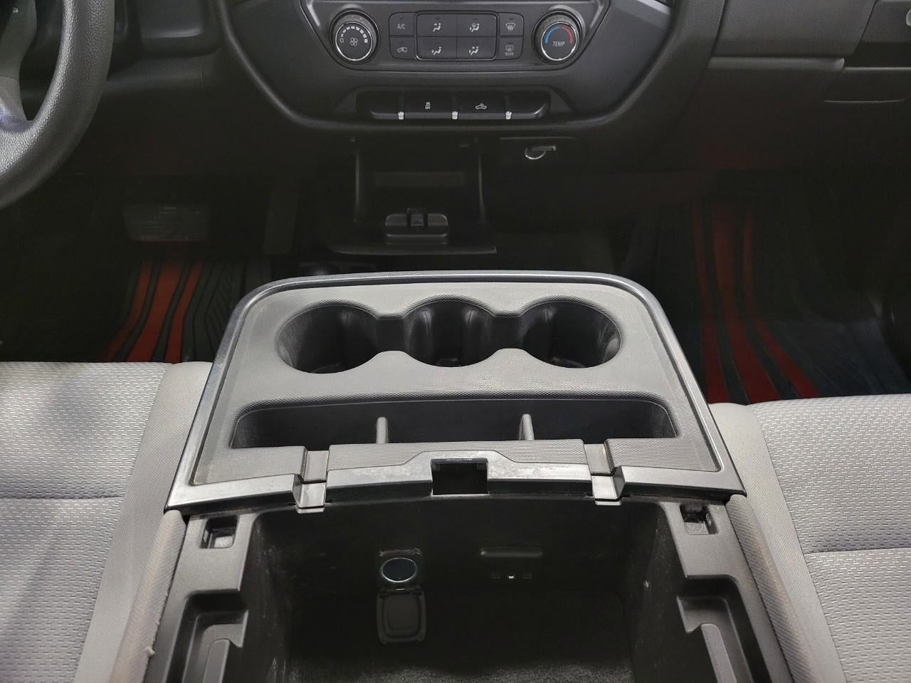 2017 Chevrolet Silverado 1500 4WD Double Cab 143.5 Custom