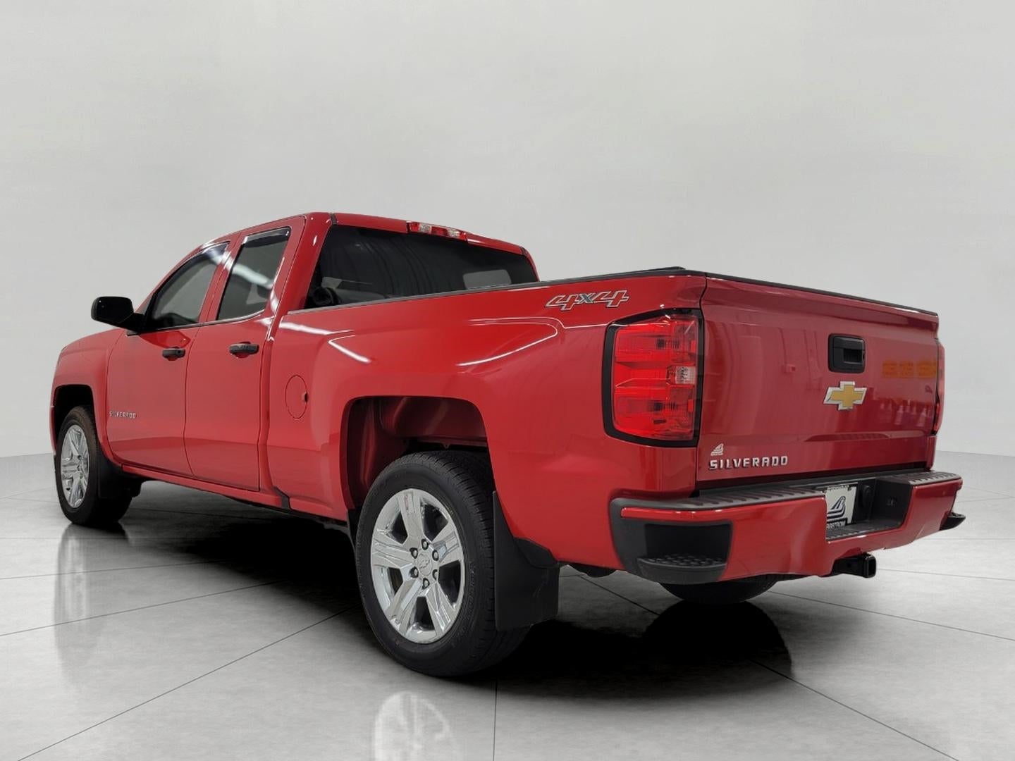 2017 Chevrolet Silverado 1500 4WD Double Cab 143.5 Custom