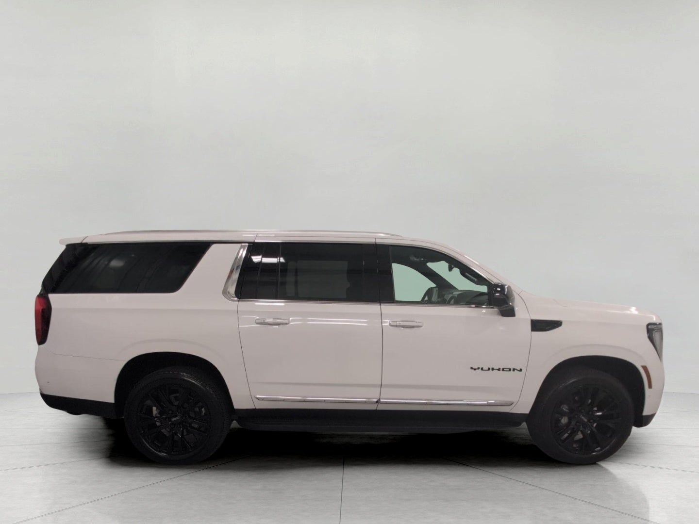 2026 GMC Yukon XL 4WD 4dr Elevation
