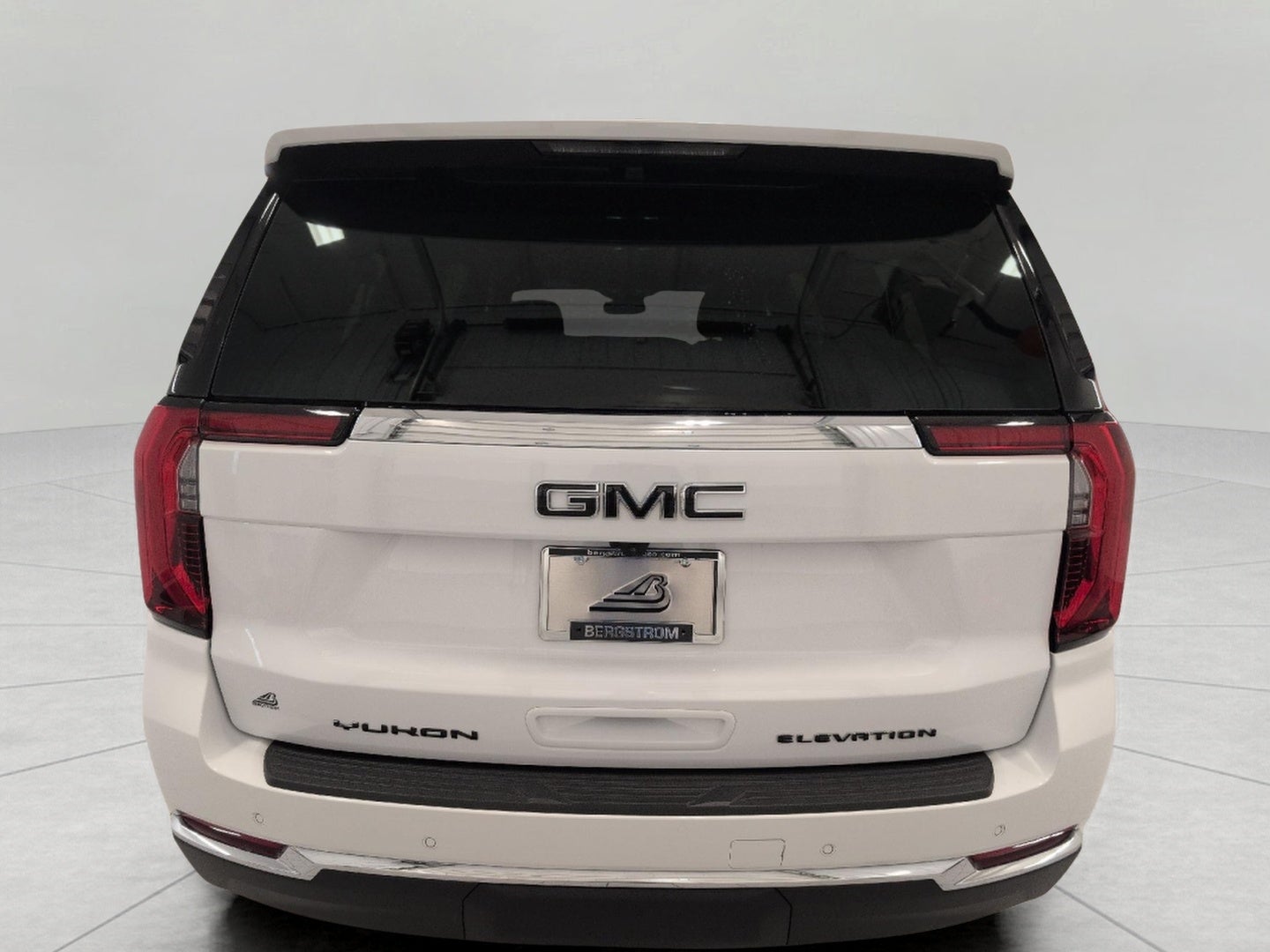 2026 GMC Yukon XL 4WD 4dr Elevation