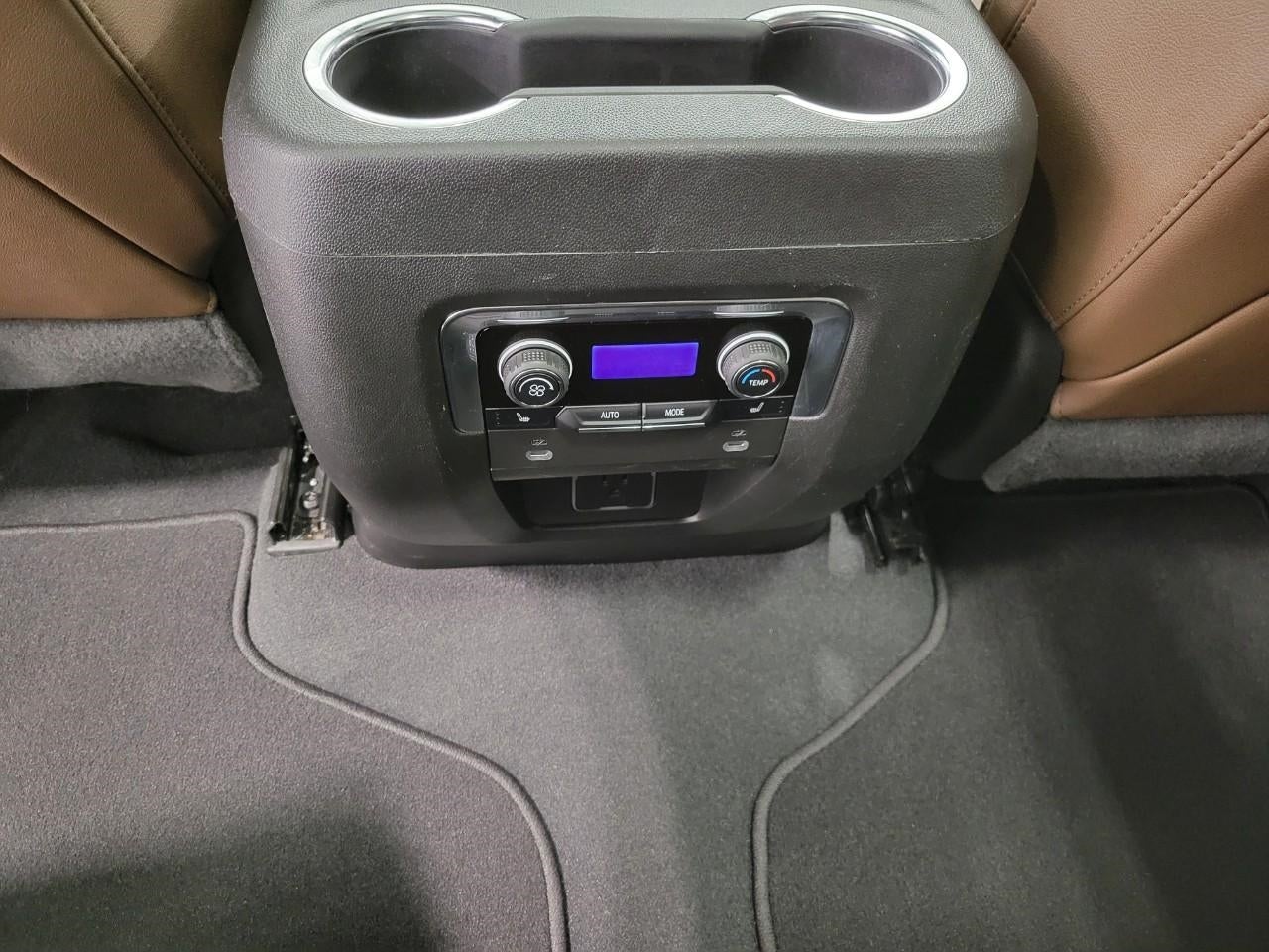 2022 Chevrolet Suburban 4WD 4dr High Country