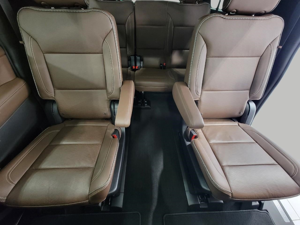 2022 Chevrolet Suburban 4WD 4dr High Country