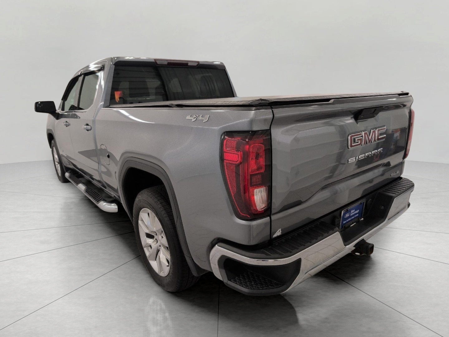 2019 GMC Sierra 1500 4WD Crew Cab 147 SLE