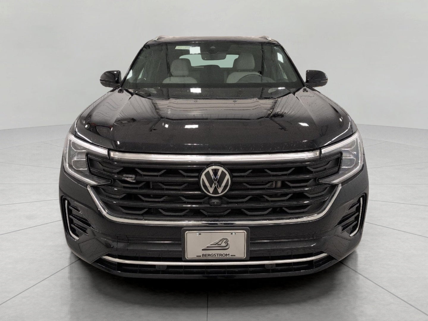2025 Volkswagen Atlas Cross Sport 2.0T SEL Premium R-Line 4MOTION