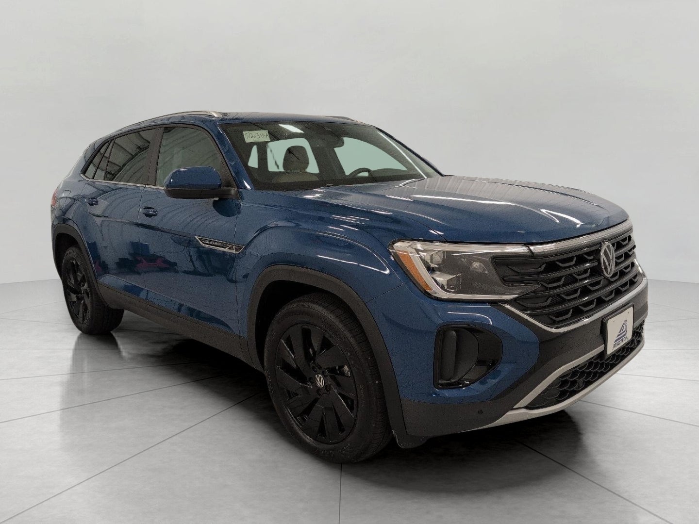 2026 Volkswagen Atlas Cross Sport 2.0T SE w/Technology 4MOTION