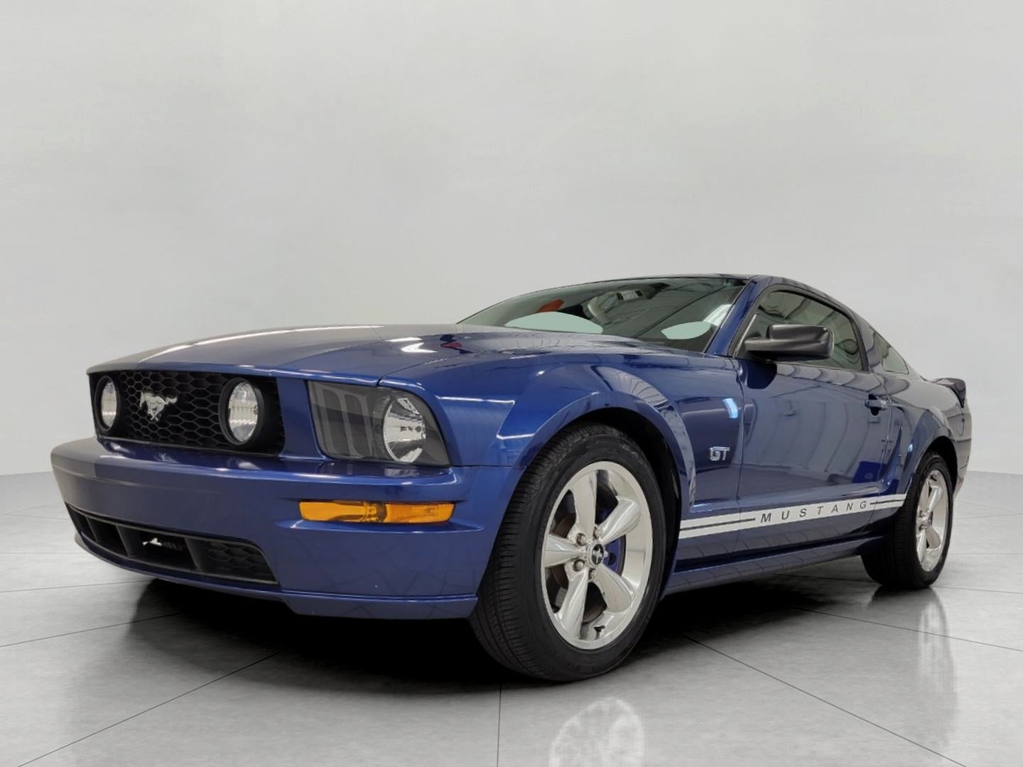 2008 Ford Mustang 2dr Cpe GT Deluxe