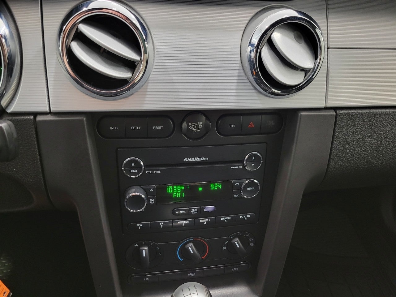 2008 Ford Mustang 2dr Cpe GT Deluxe