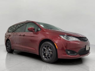 2018 Chrysler Pacifica Touring L Plus FWD