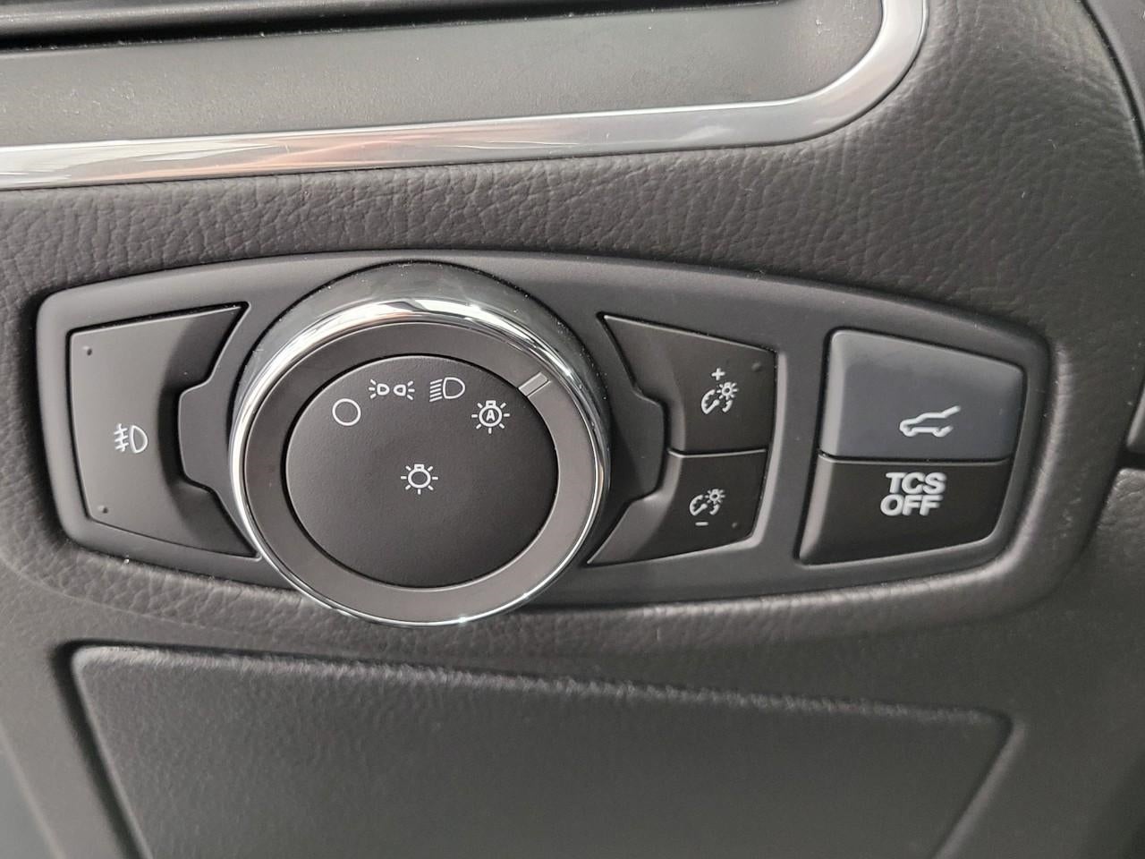 2023 Ford Edge Titanium AWD