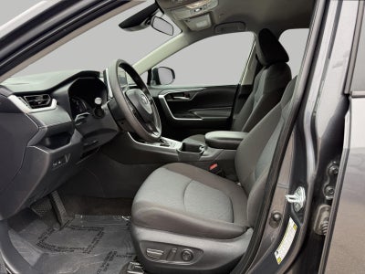 2025 Toyota RAV4 XLE AWD