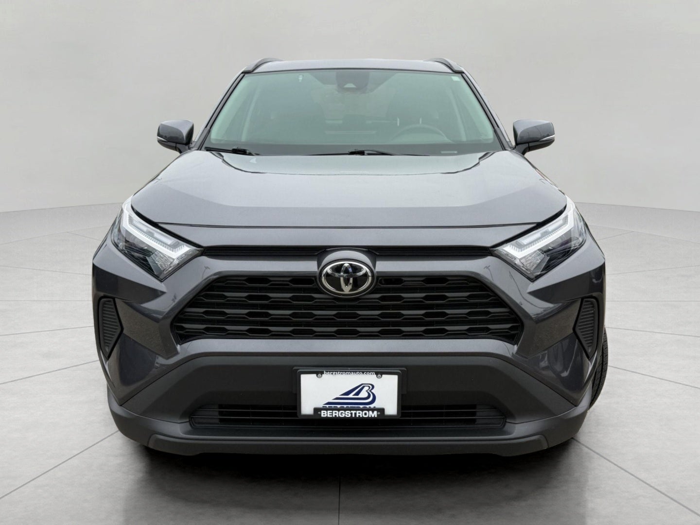 2025 Toyota RAV4 XLE AWD