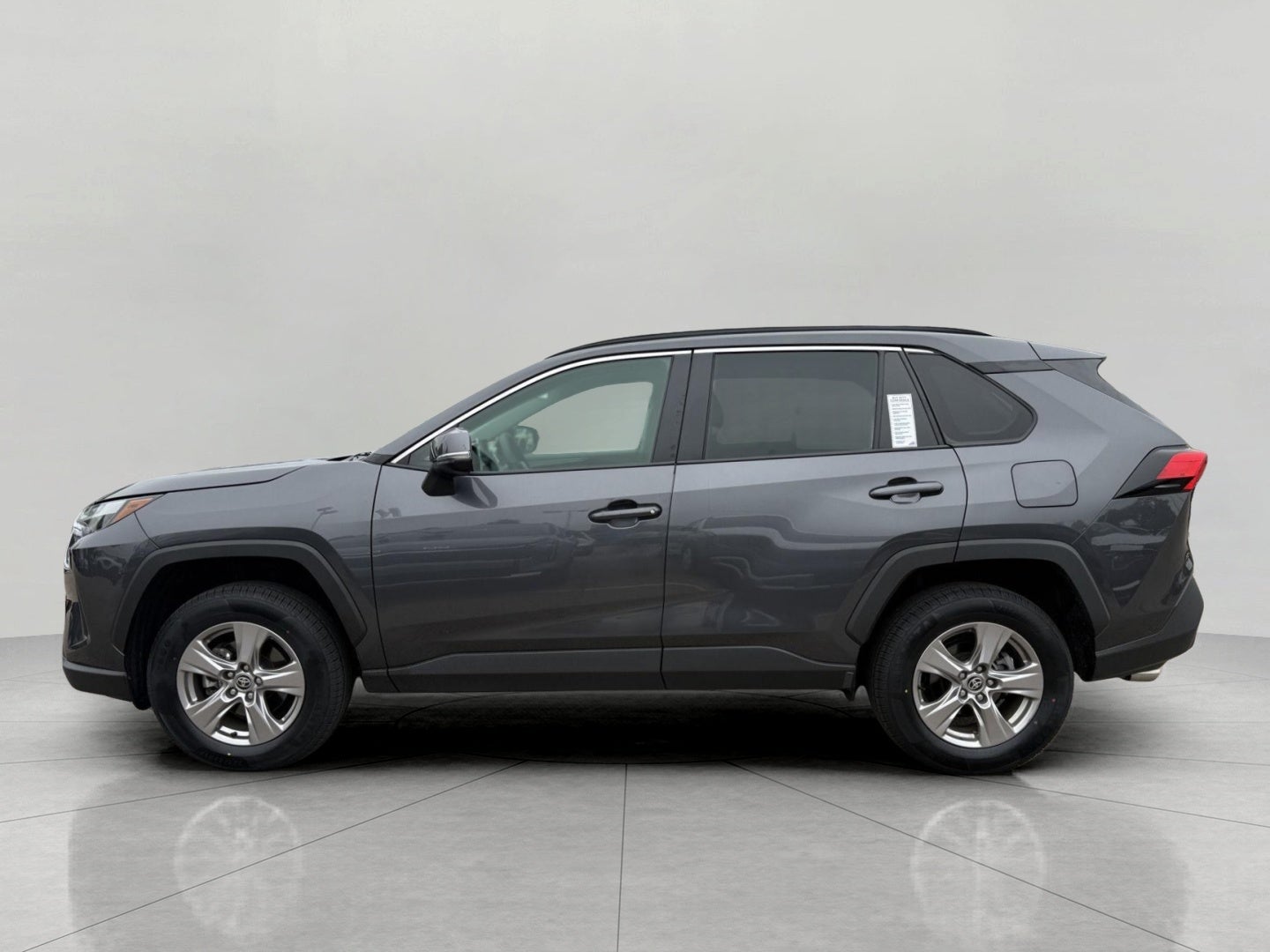 2025 Toyota RAV4 XLE AWD