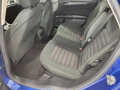 2017 Ford Fusion SE FWD