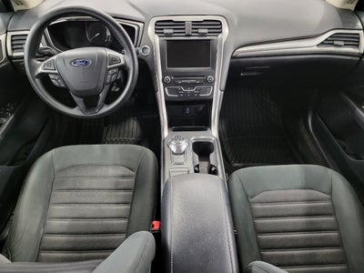 2017 Ford Fusion SE FWD