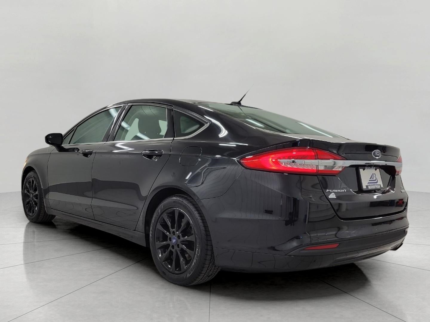 2017 Ford Fusion SE FWD