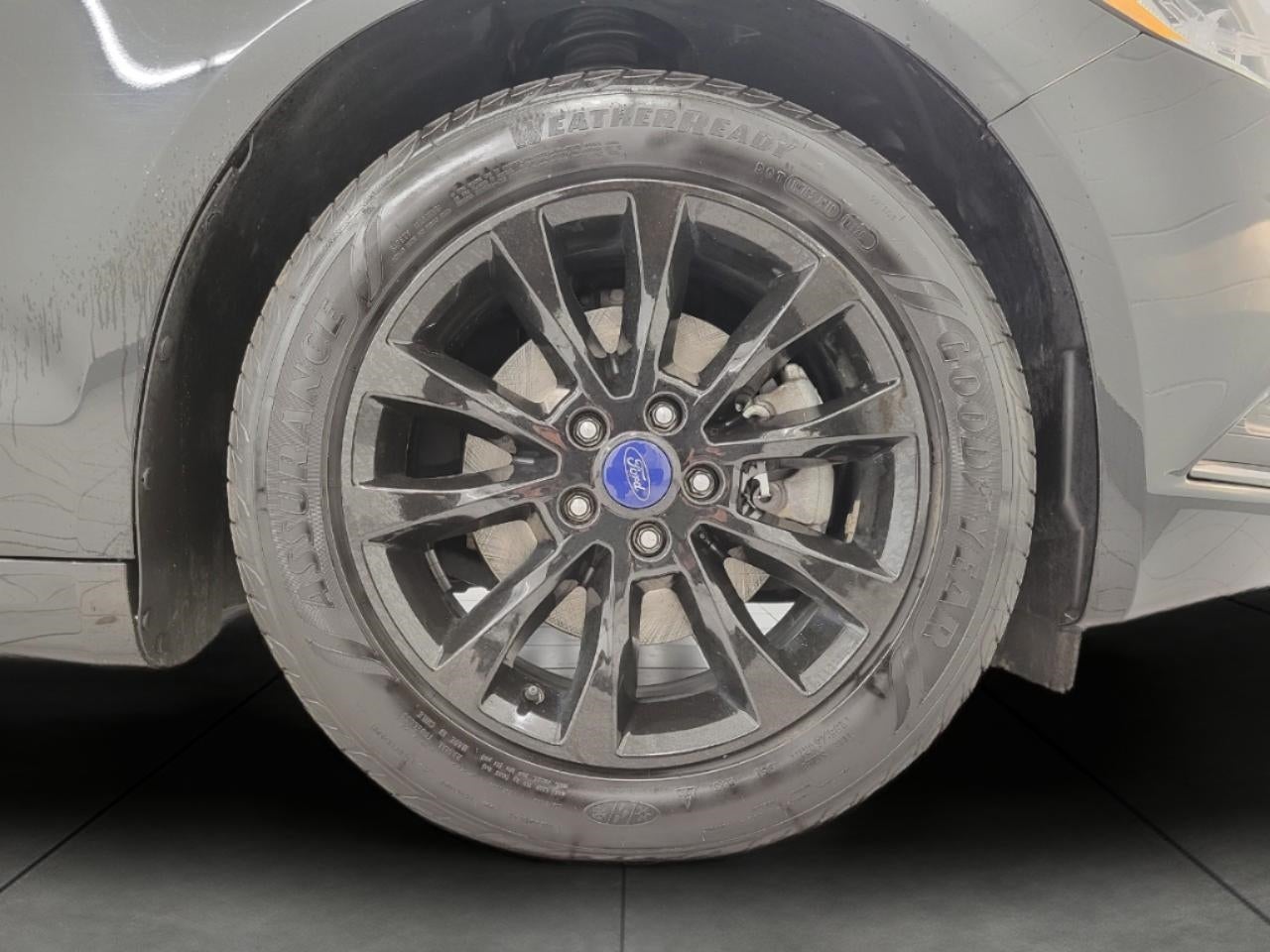 2017 Ford Fusion SE FWD