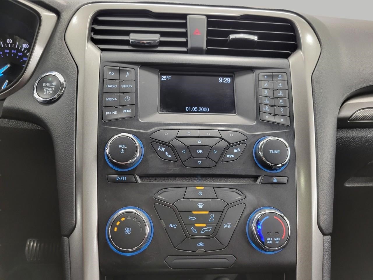 2017 Ford Fusion SE FWD