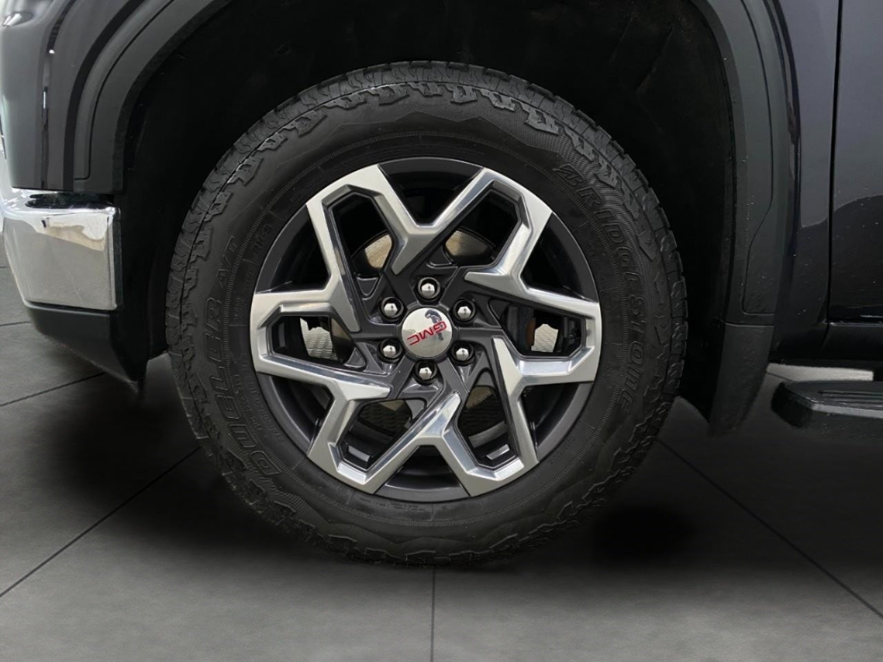 2024 GMC Sierra 1500 4WD Crew Cab 147 SLT